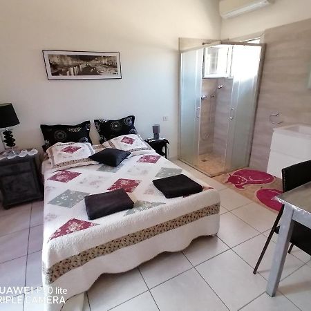 Grande Chambre Dans Villa Proche De La Plage Sète Exterior foto